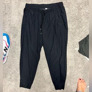 Old Navy - Breathe On Joggers - L Petite